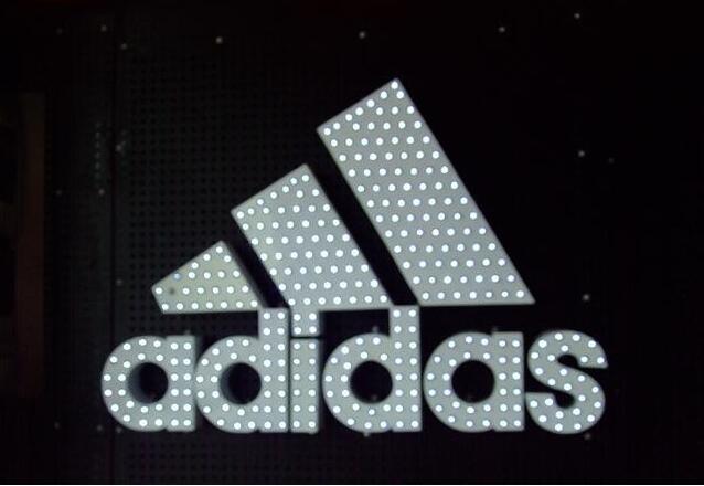 adidas点阵冲孔发光字